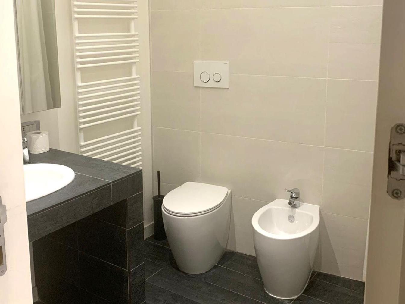 Il Giardino Segreto Apartment Парма Екстериор снимка